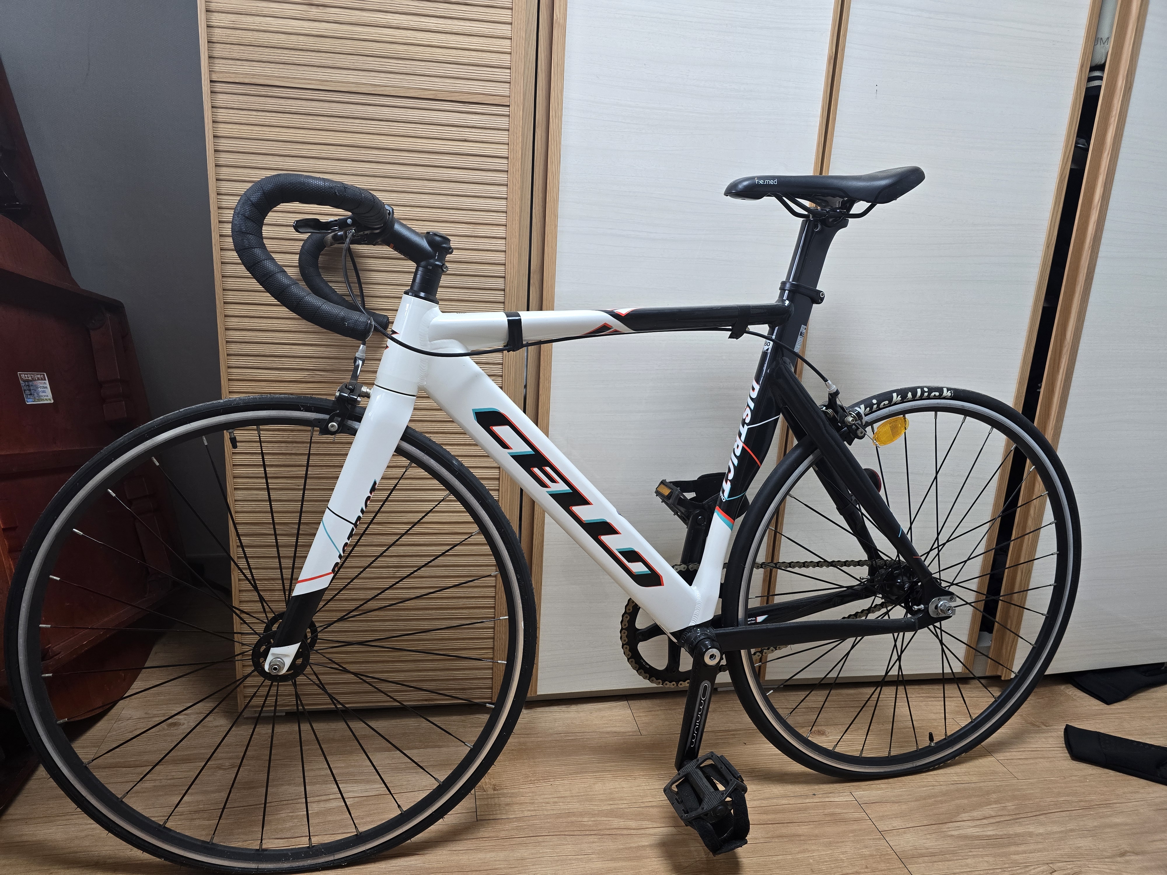 픽시 자전거